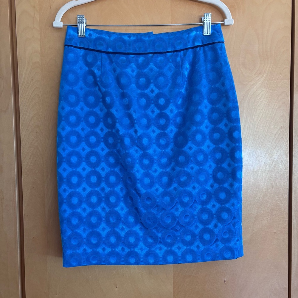 Maeve Vibrant Blue Circle Pattern Pencil Skirt